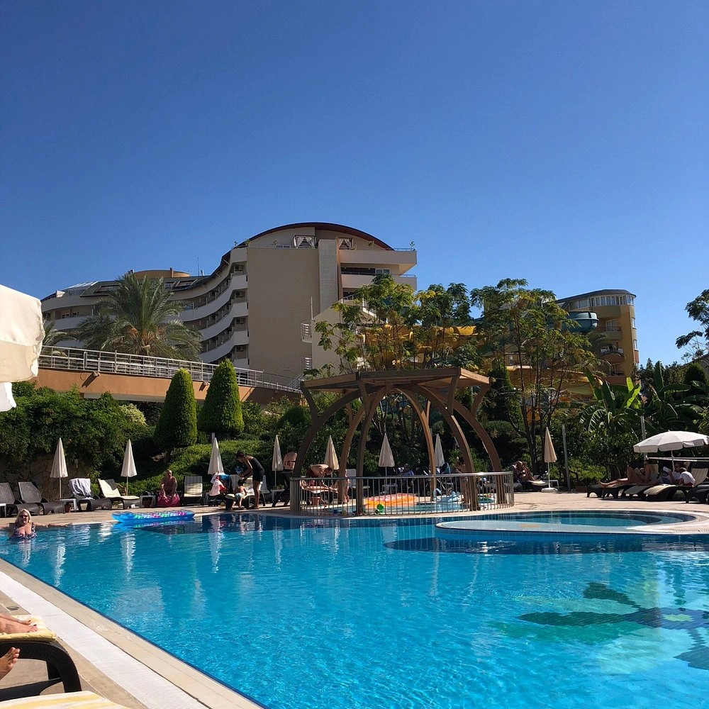 Alaiye Resort & Spa