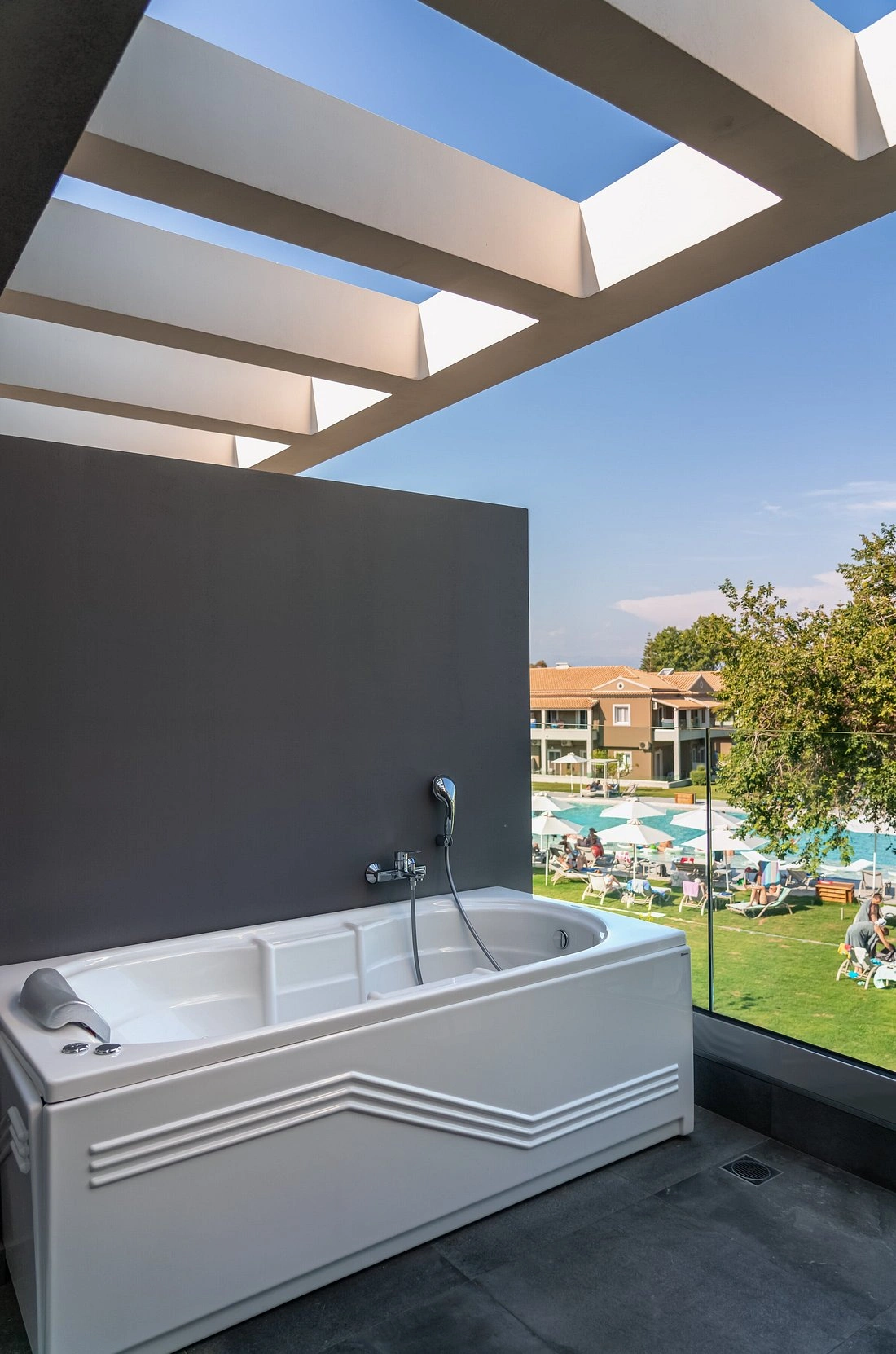 Acharavi Beach Hotel