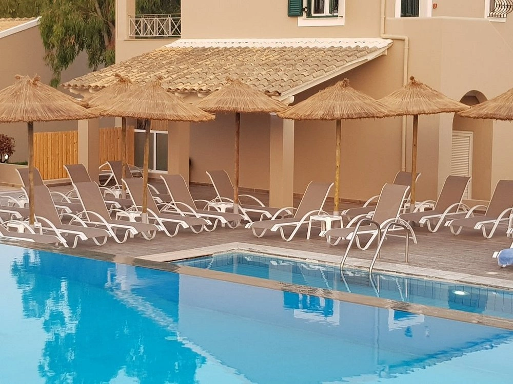 Amour Holiday Resort