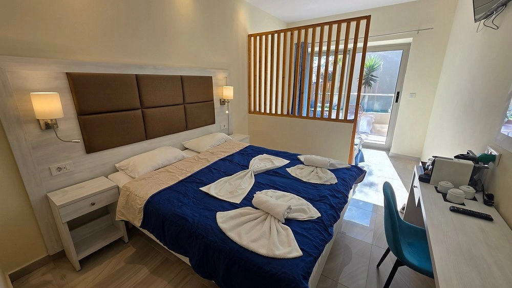 Amour Holiday Resort