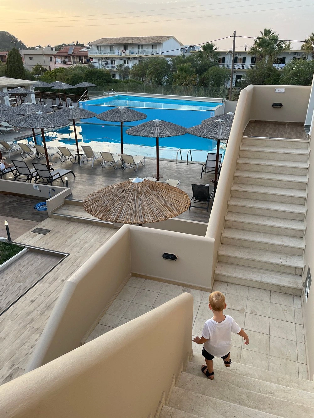 Amour Holiday Resort