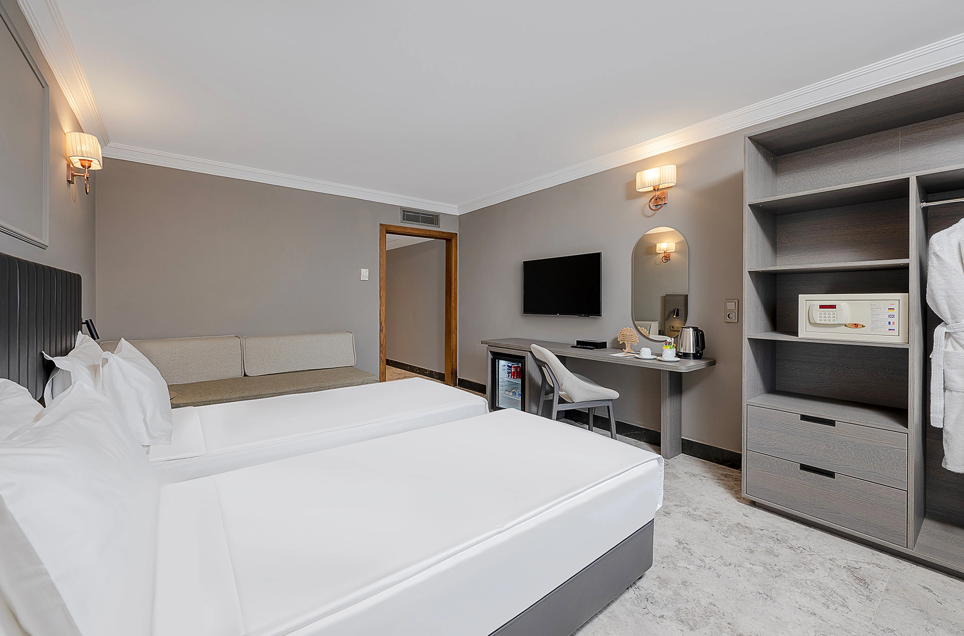 Adora Hotel & Resort