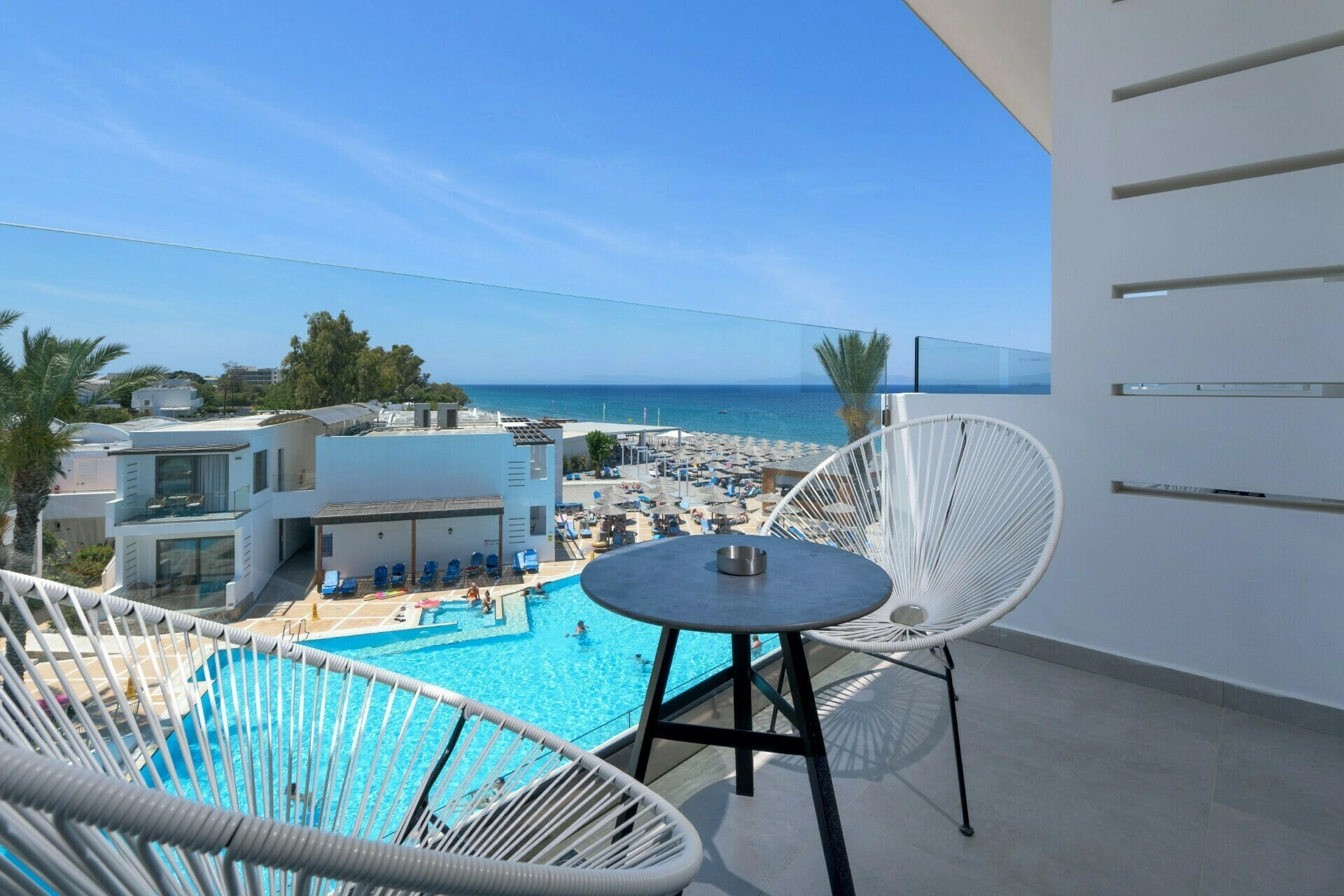 Avra Beach Resort Hotel & Bungalows