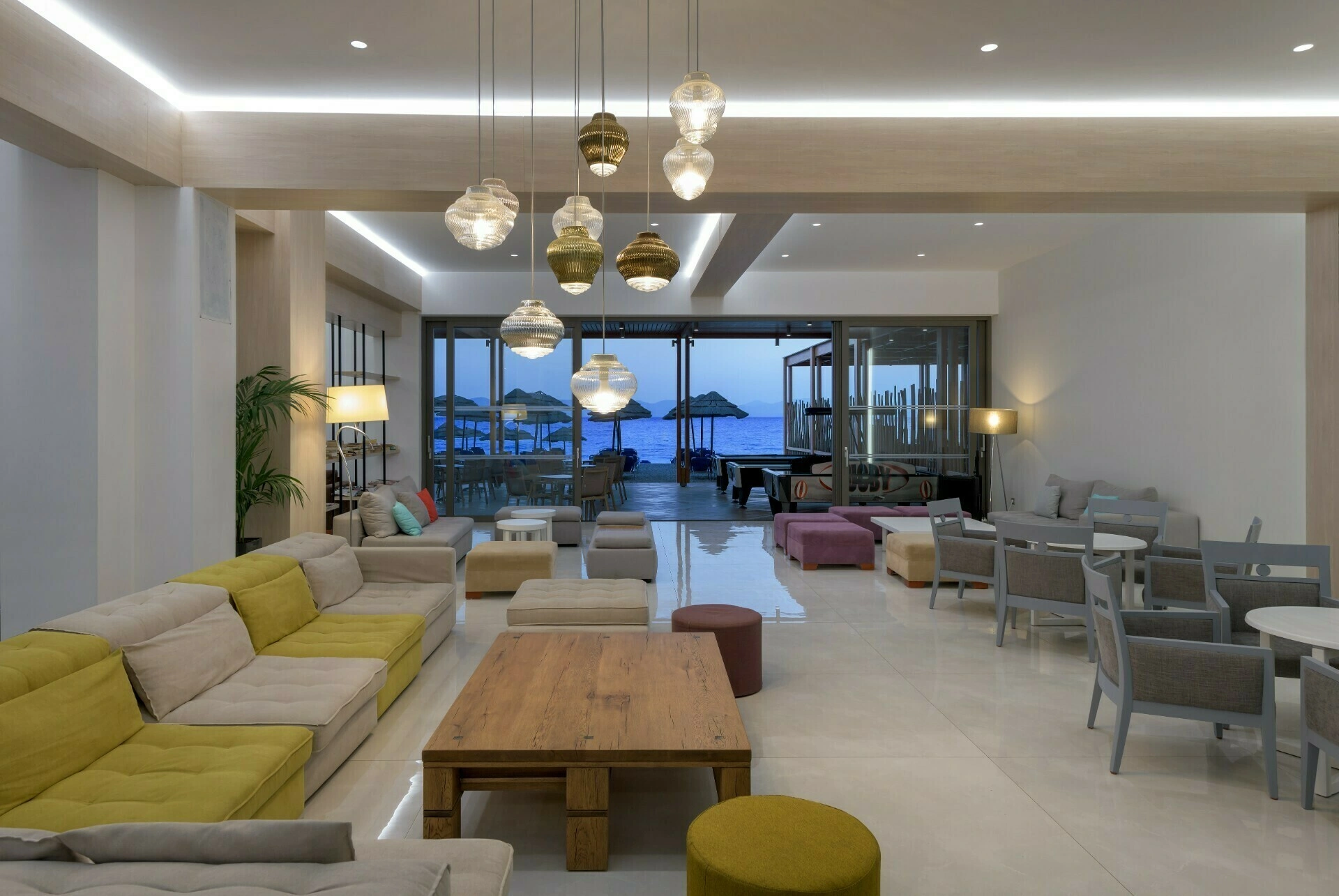 Avra Beach Resort Hotel & Bungalows