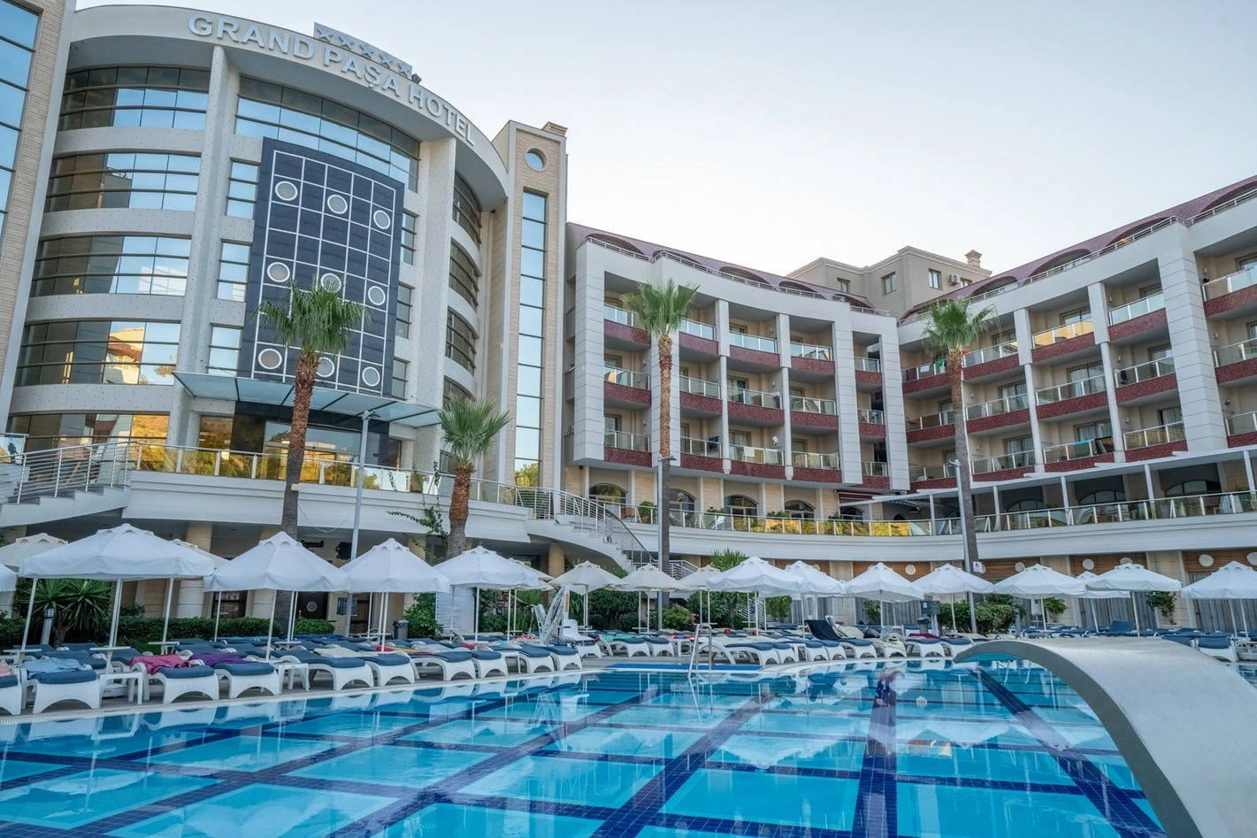 Grand Pasa Hotel