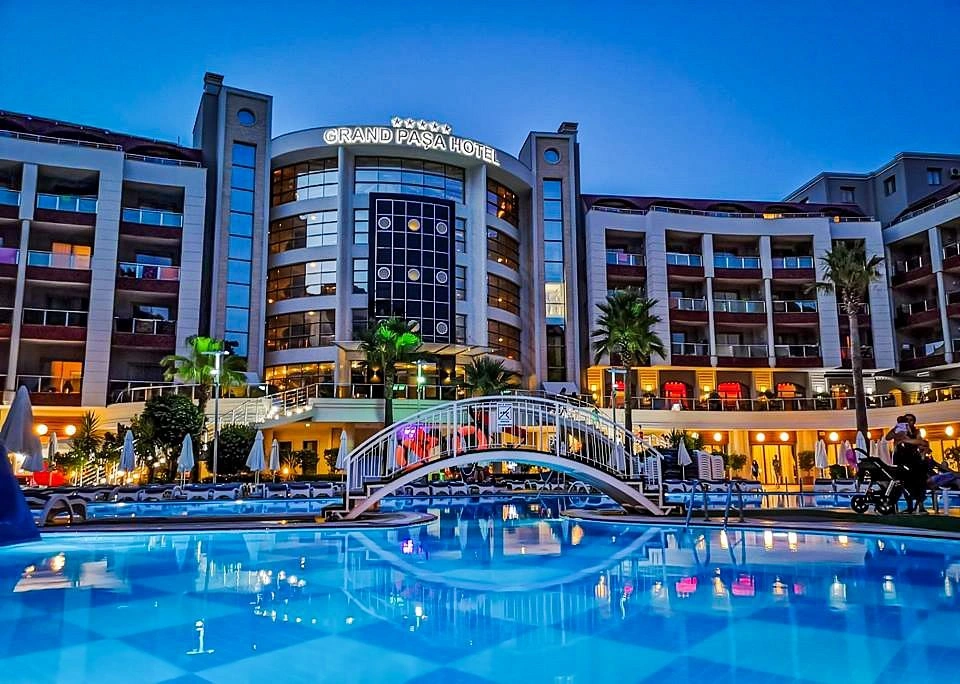 Grand Pasa Hotel