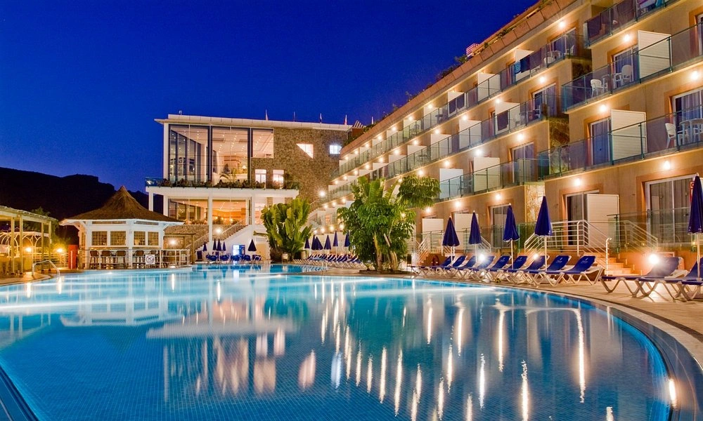 Princess Mogan & Beach Club