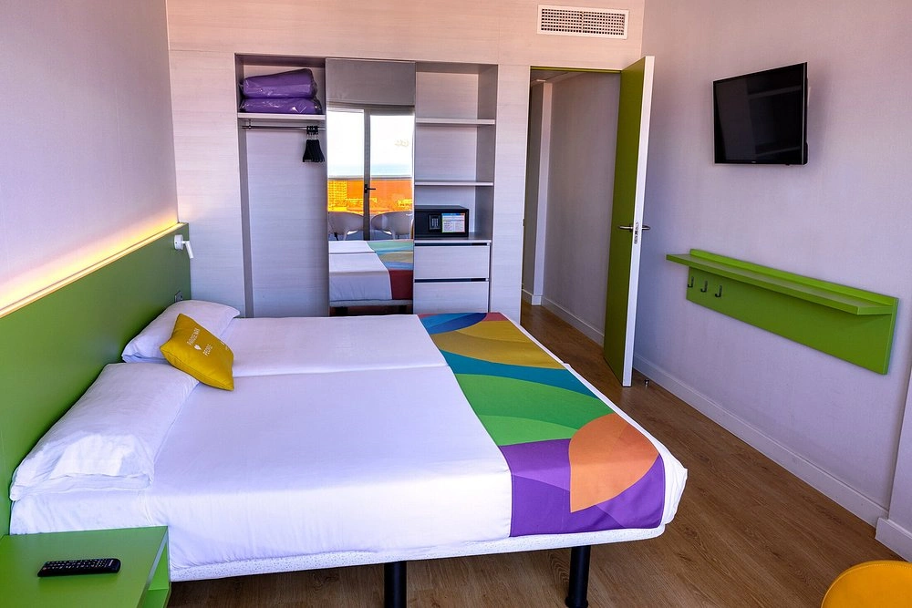 Paradise Park Fun Lifestyle Hotel