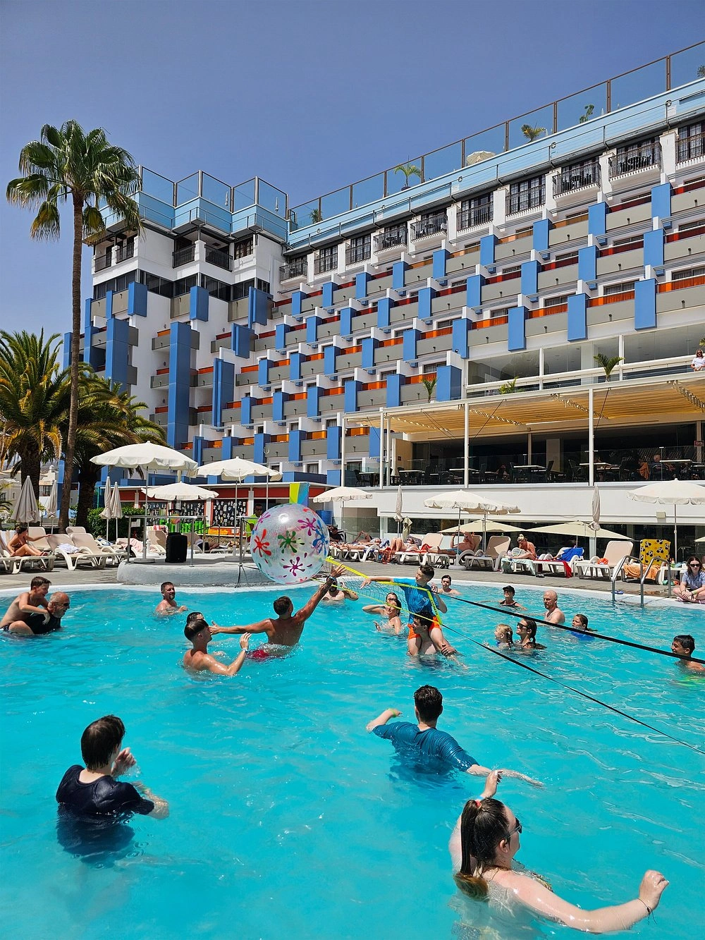 Paradise Park Fun Lifestyle Hotel