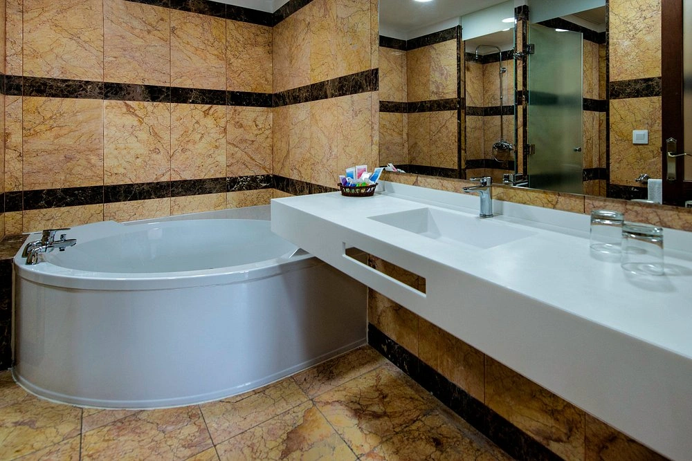 Paradise Park Fun Lifestyle Hotel