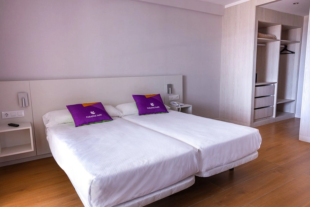 Paradise Park Fun Lifestyle Hotel