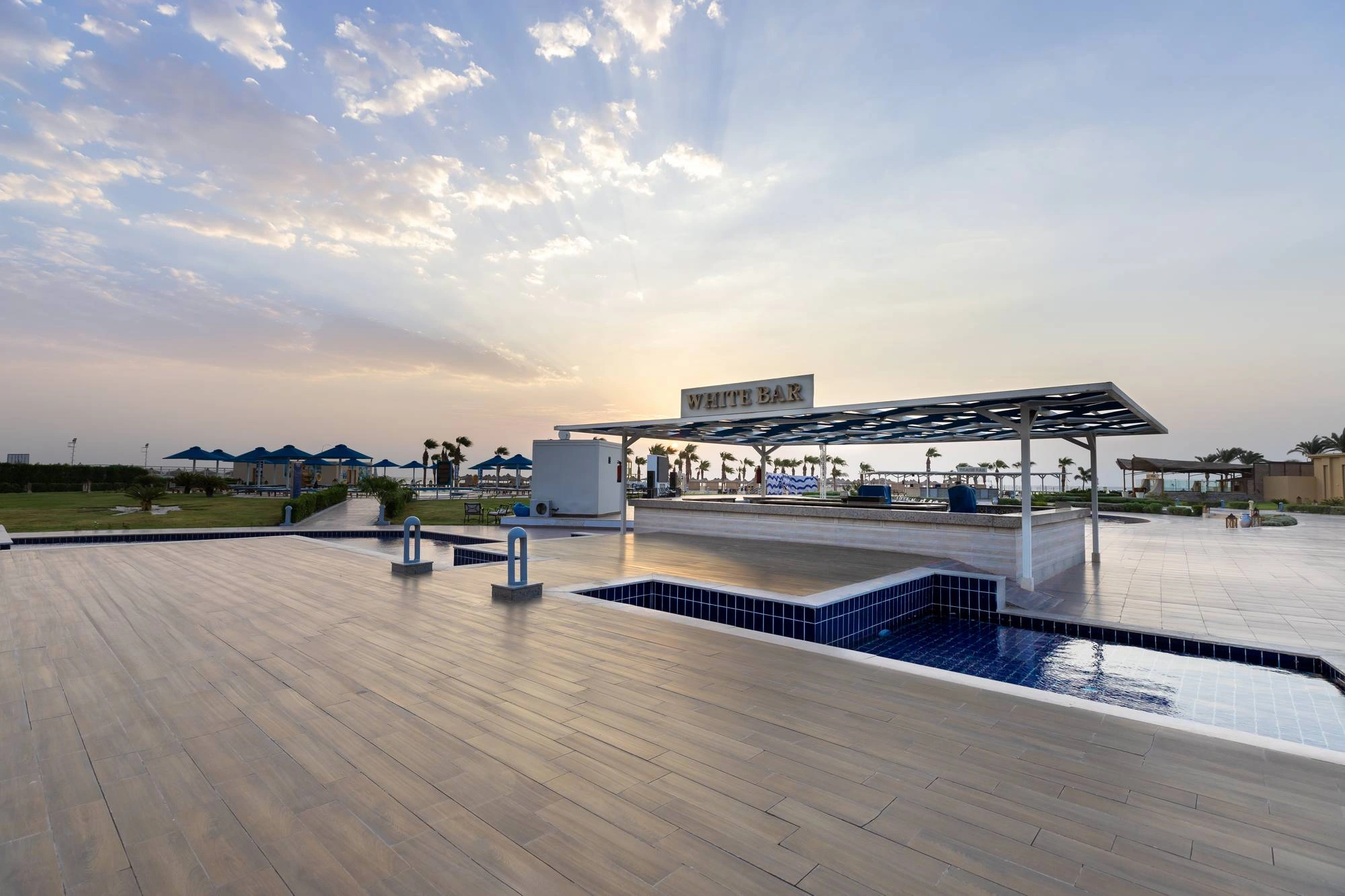 Amwaj Oyoun Resort & Casino