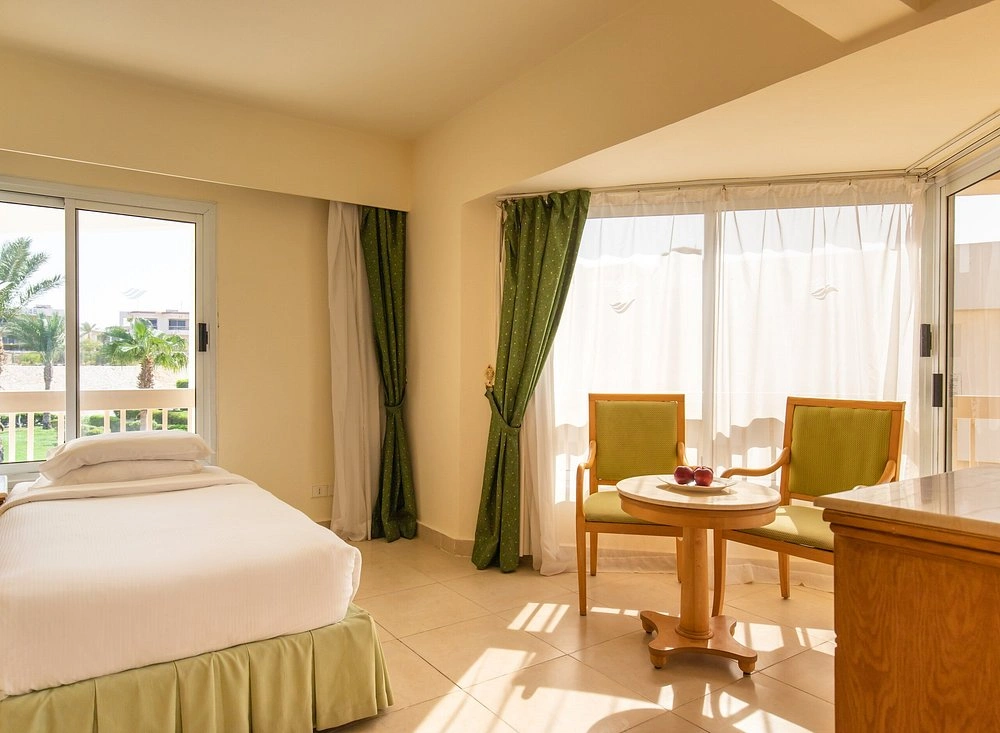 Long Beach Resort Hurghada