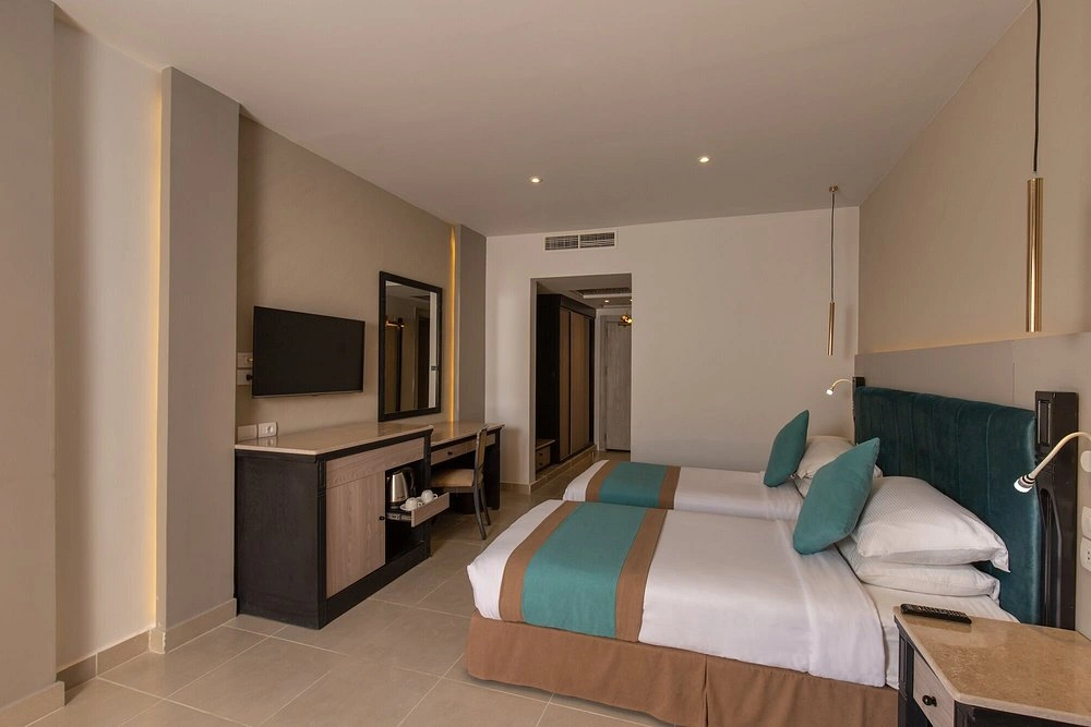 Long Beach Resort Hurghada