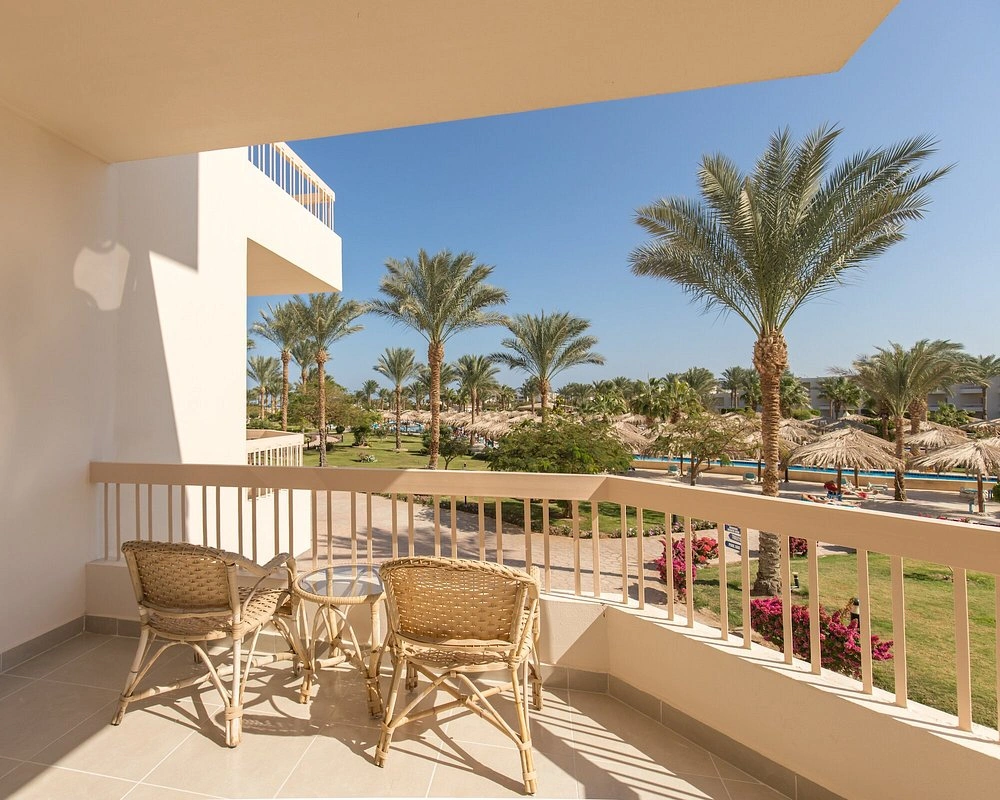 Long Beach Resort Hurghada