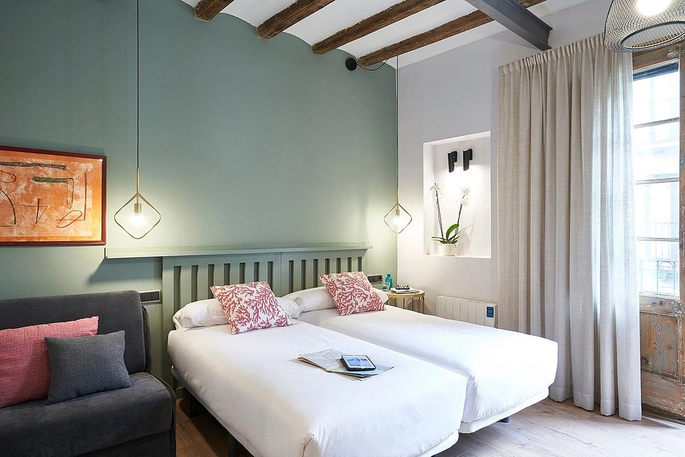 AinB Gothic Jaume I Studios