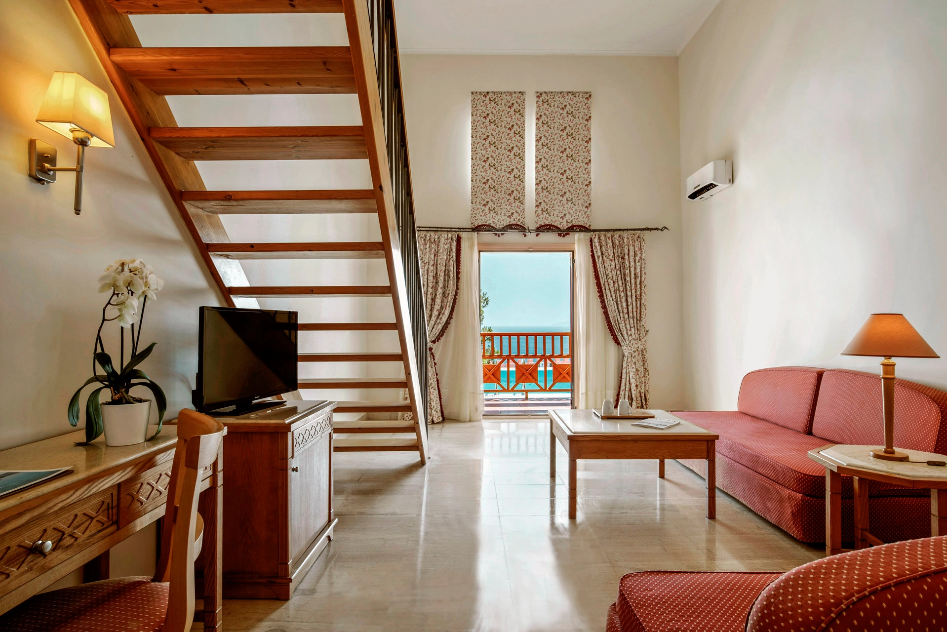 Canvas by Mitsis Family Village