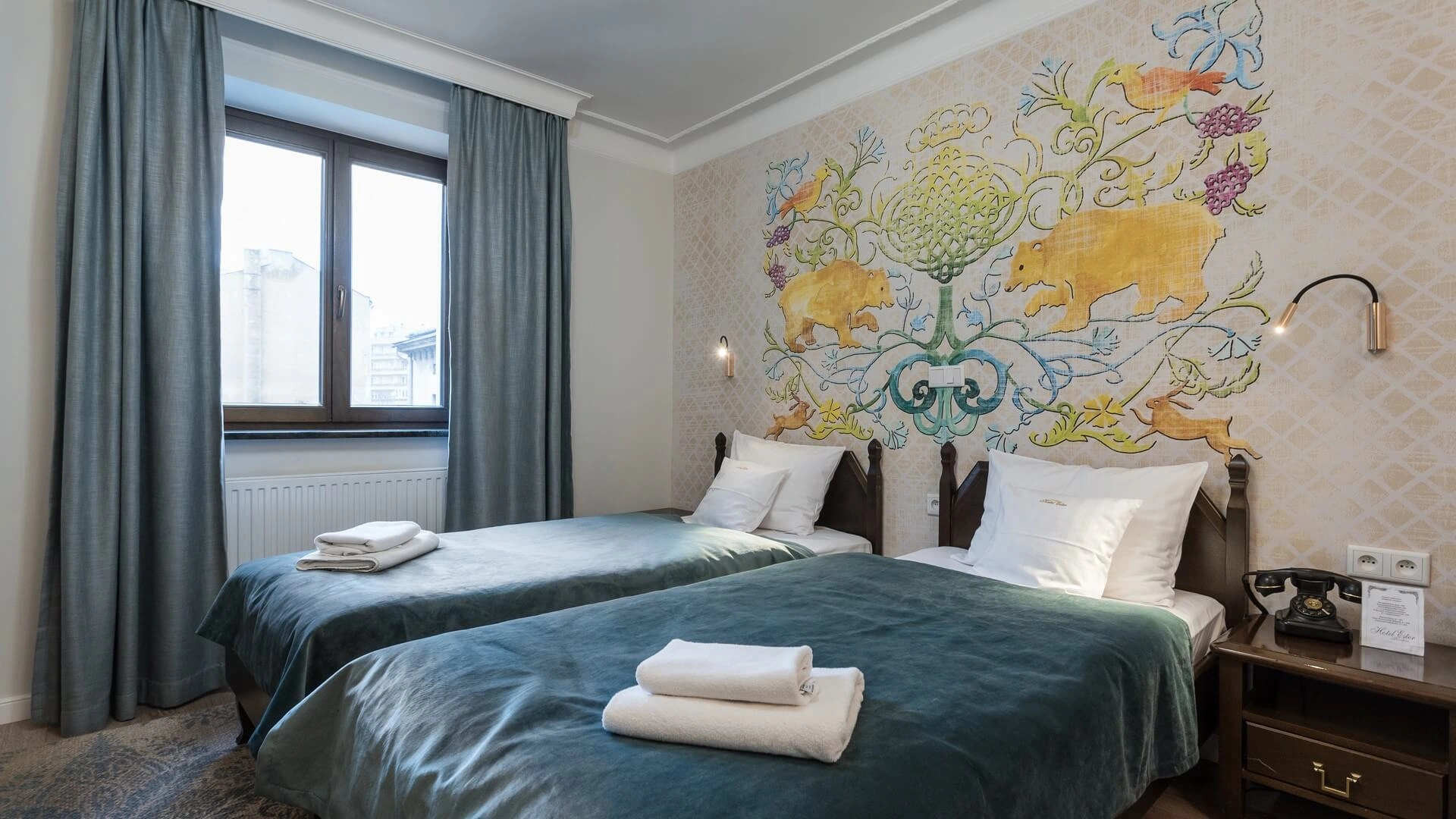 Hotel Ester
