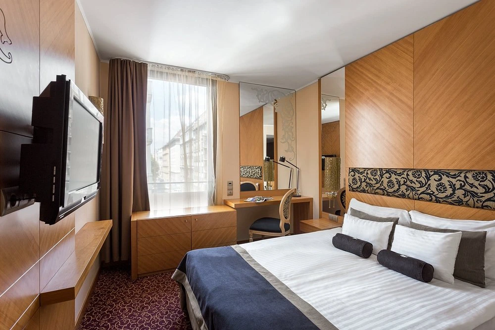 Marmara Hotel Budapest image 3