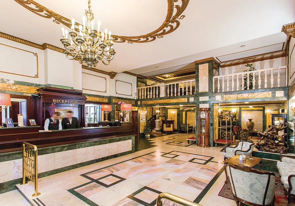 Danubius Hotel Astoria City Center image 3