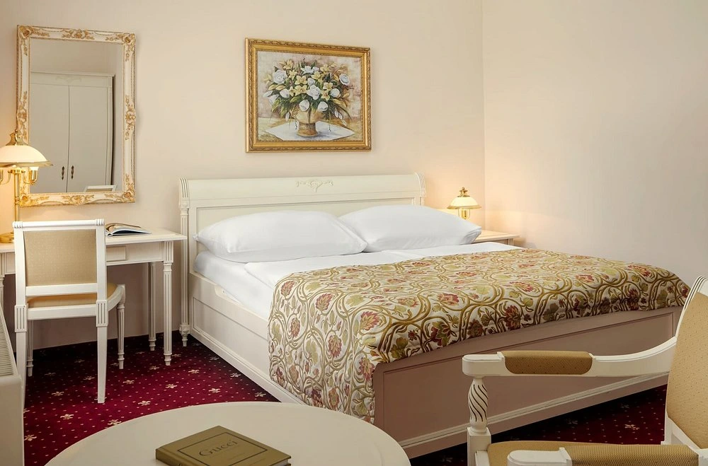 Alqush Hotel Downtown image 5