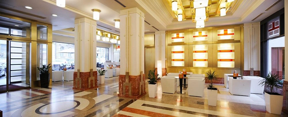 Hotel Majestic Plaza