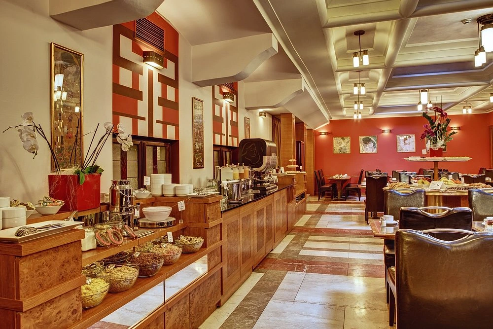 Hotel Majestic Plaza