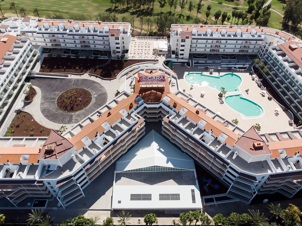 Gara Suites Golf & Spa