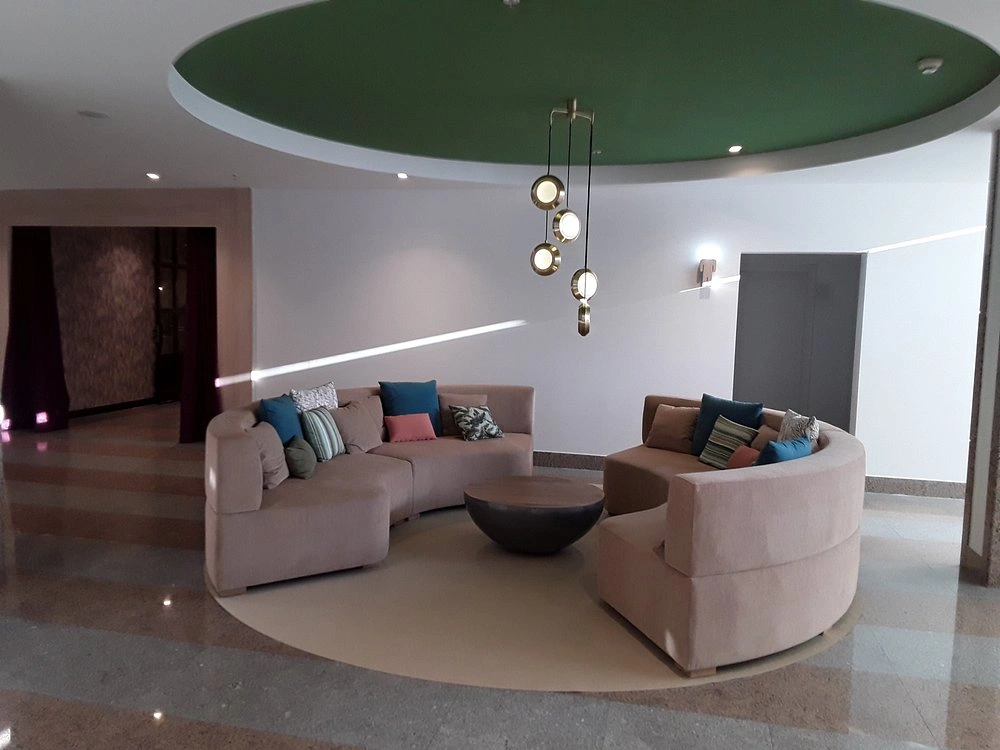 Gara Suites Golf & Spa