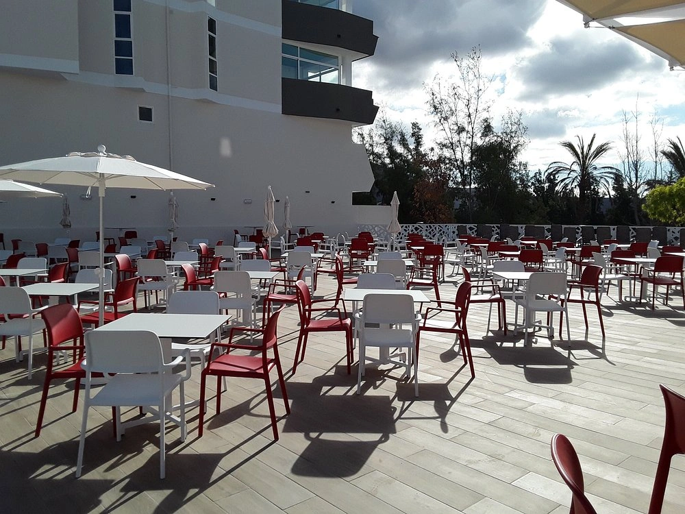 Gara Suites Golf & Spa