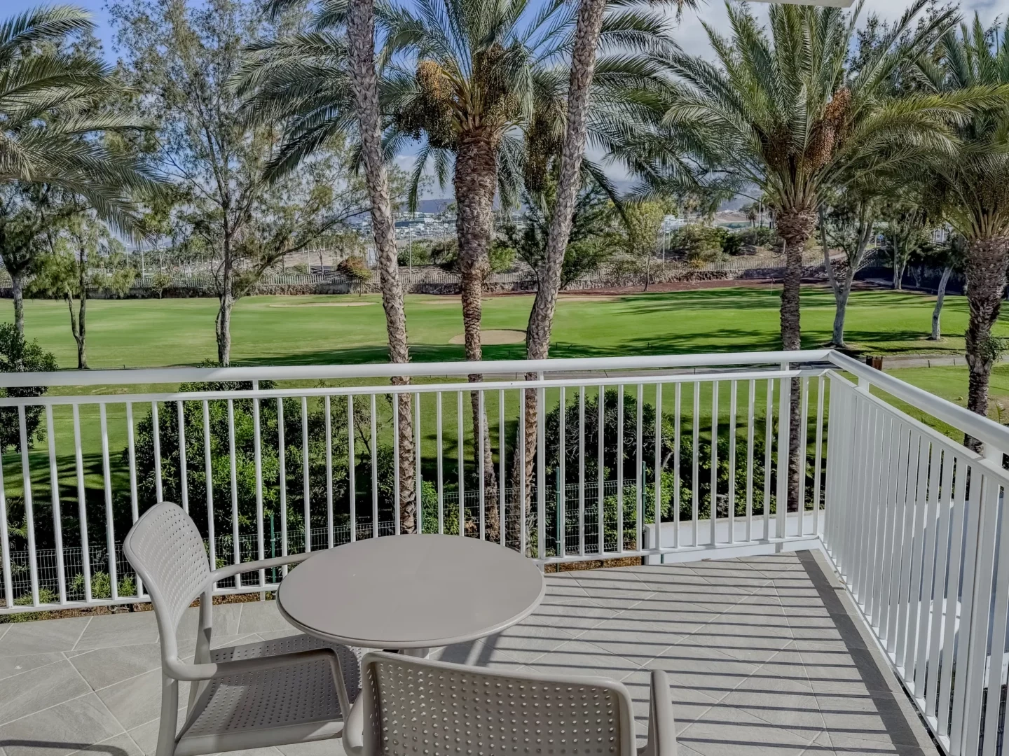 Gara Suites Golf & Spa