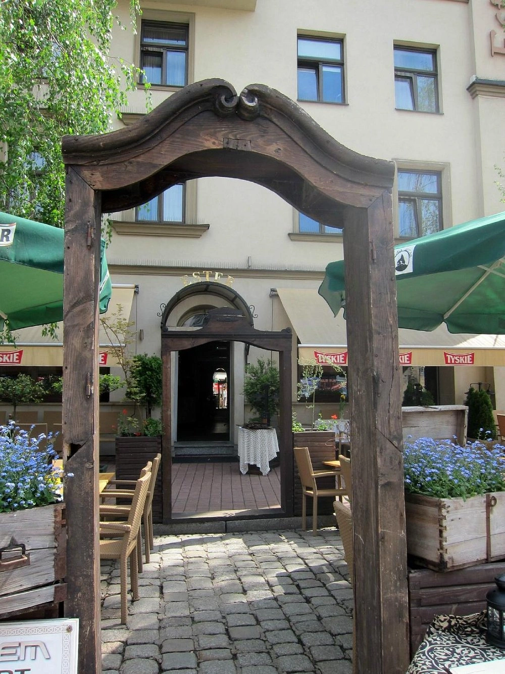 Hotel Ester