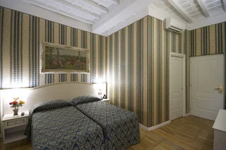 Gallery 4