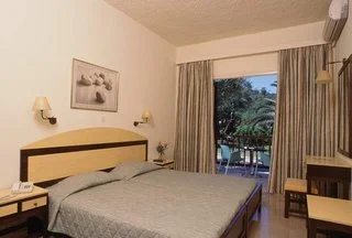 Delfinia Hotel
