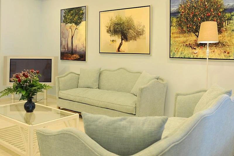 Gallery 2