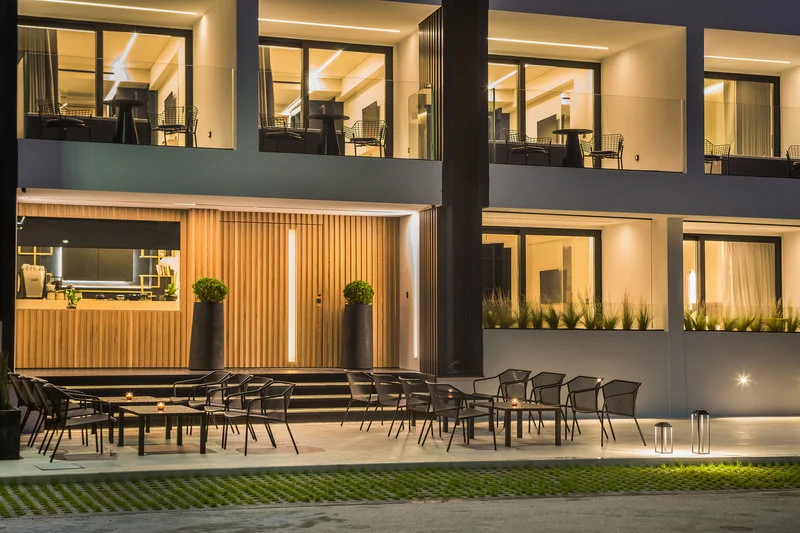Canale Hotel & Suites