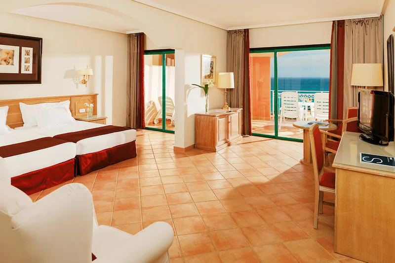 H10 Playa Esmeralda