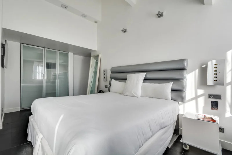 1k Hotel image 5
