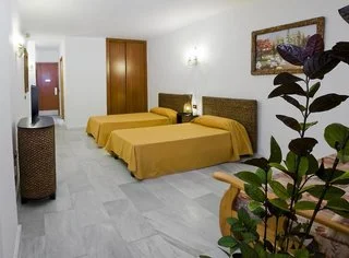 Las Piramides Resort