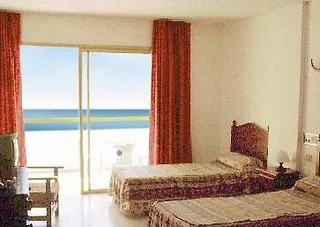 Las Piramides Resort