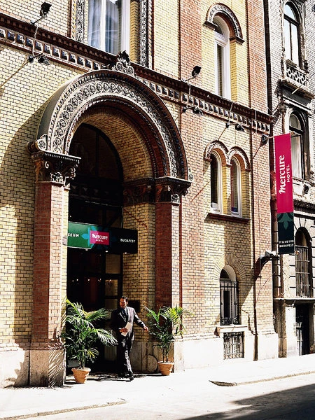 Hotel Image 2