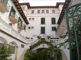 Gallery 5