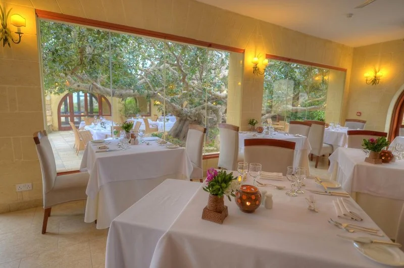  Ta'cenc Hotel