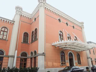 Gallery 3