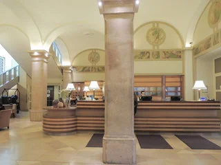 Gallery 4