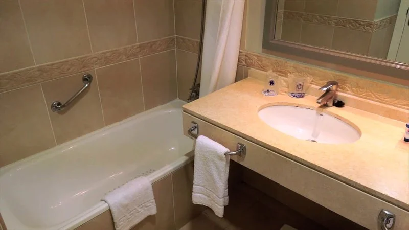 Ona Marinas De Nerja Spa Resort