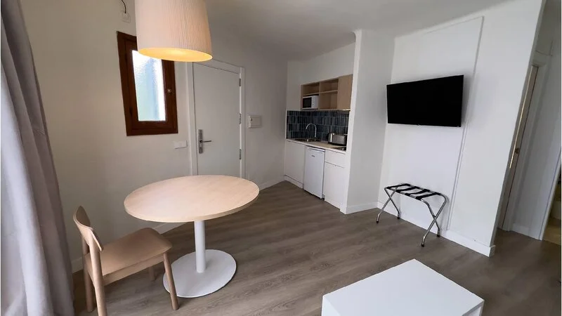 Blue Sea Es Bolero