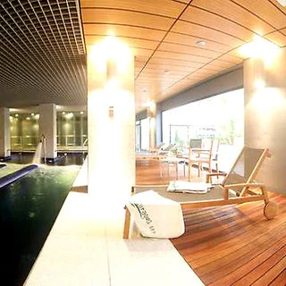 Gallery 5