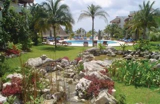 Desire Riviera Maya Pearl Resort