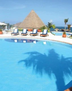 Desire Riviera Maya Pearl Resort